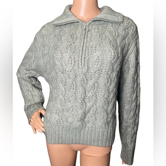 Sincerely Jules Cozy Cable Knit 1/2 Zip Turtleneck Pullover Sweater Sz M - Picture 2 of 9